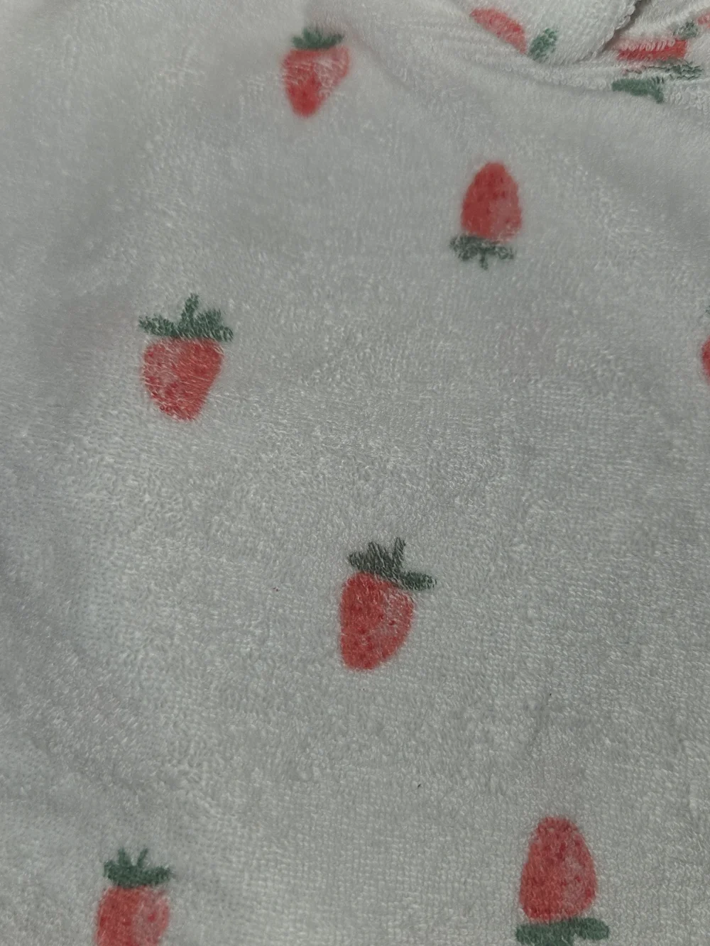 Carter's White Hooded Kids Robe with Pink Strawberry Print SZ 0 - 9M
